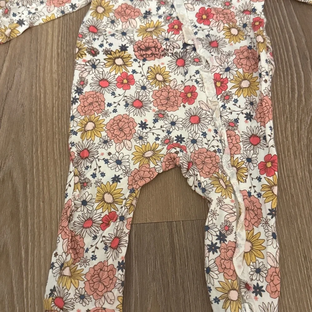 NWOT Milkberry floral ruffle bamboo viscose footie